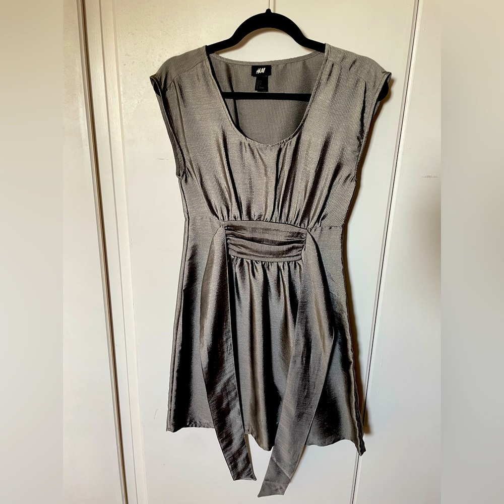 Silver H&M short dress, size 4